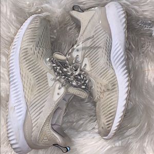 Adidas Bounce Sneakers